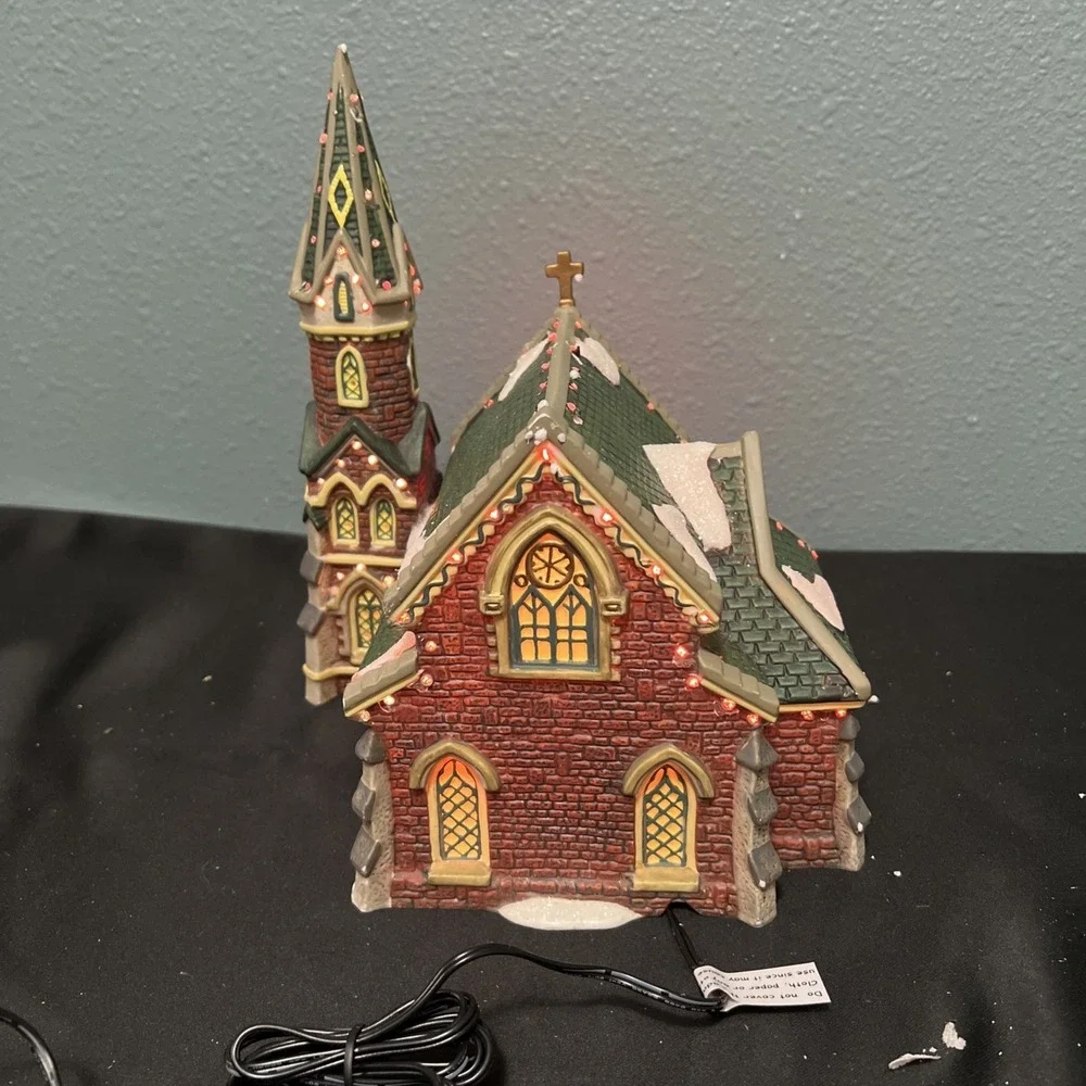 Vintage Dickens Collectables Fiber Optic Christmas Victorian Series Church W Box